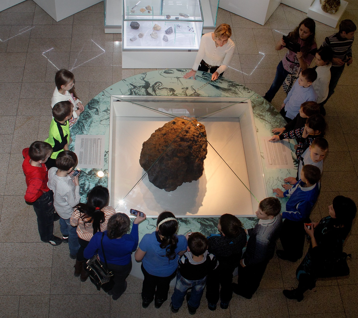 Выставка
 «Космическое чудо. 10 лет Челябинскому метеориту»