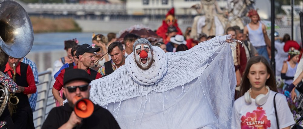 В Магнитогорске стартует фестиваль «Театры Без Крыш»!
