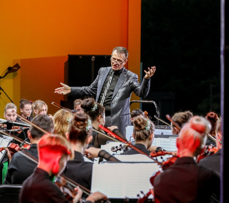 Солисты Детско-юношеского симфонического оркестра выступят на Фестивале юношеских оркестров мира