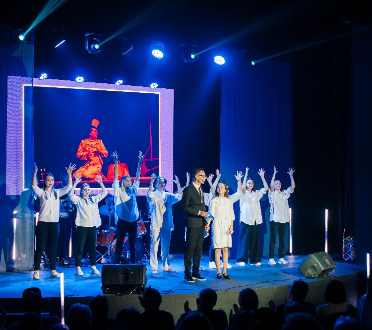 Южный Урал вновь ждет театральный фестиваль «Сцена»