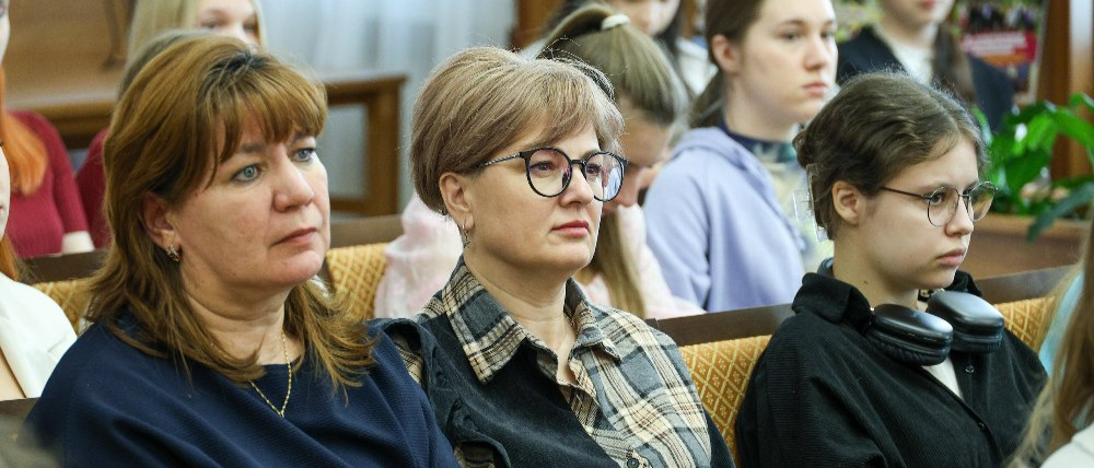 В Публичной библиотеке пройдет цикл мероприятий, посвященных 80-летию Великой Победы