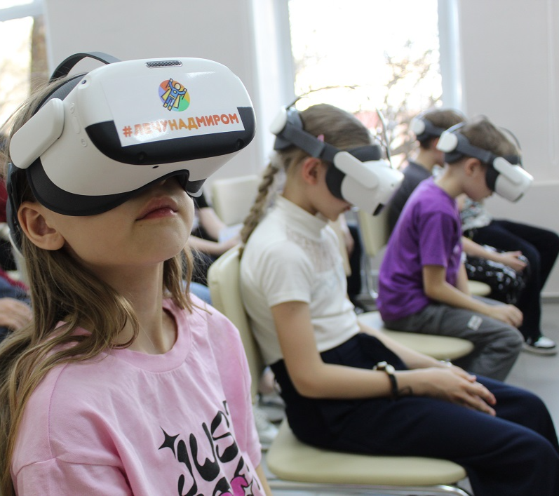«Летнее книгопутешествие»: VR-круиз