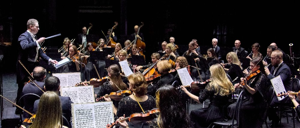 В Челябинском театре оперы и балета готовят концерт к 120-летию Дмитрия Шостаковича