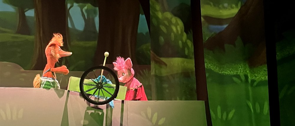 Челябинский театр кукол им. В. Вольховского открывает новогоднюю кампанию