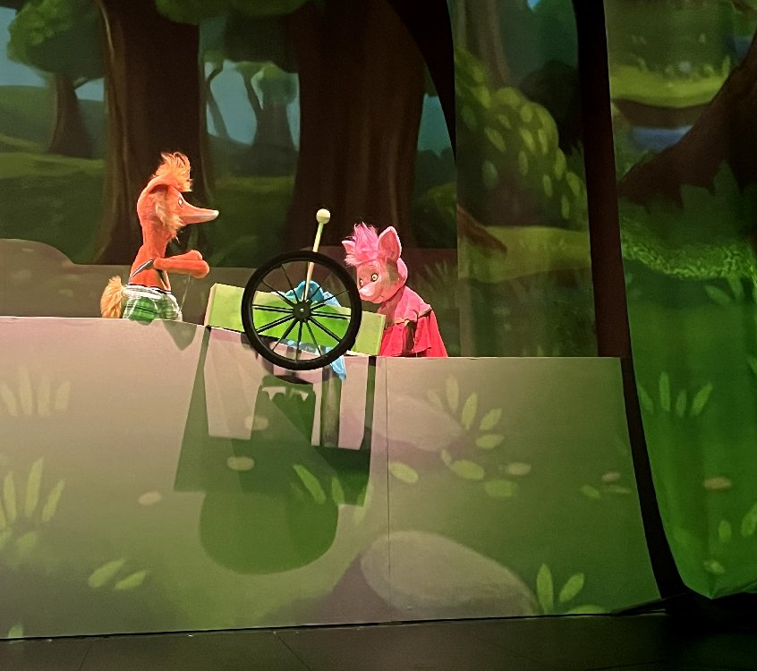 Челябинский театр кукол им. В. Вольховского открывает новогоднюю кампанию