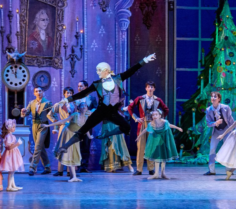 Для владельцев Пушкинских карт – билеты в Челябинский театр оперы и балета со скидкой