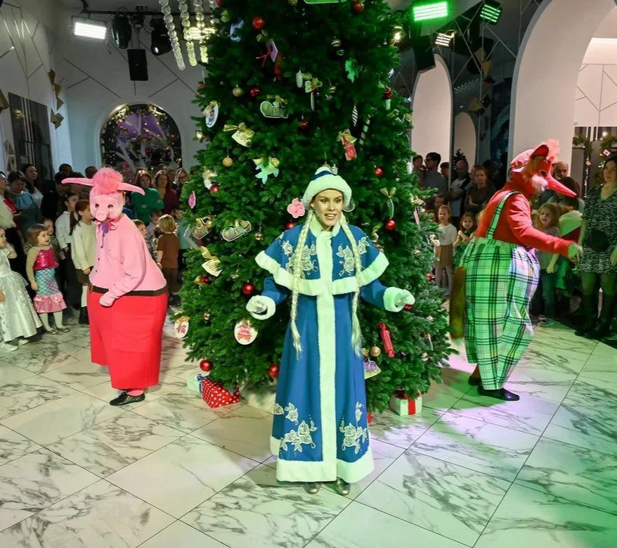 Кто украл новогоднее настроение из театра кукол, и когда ждать Деда Мороза?