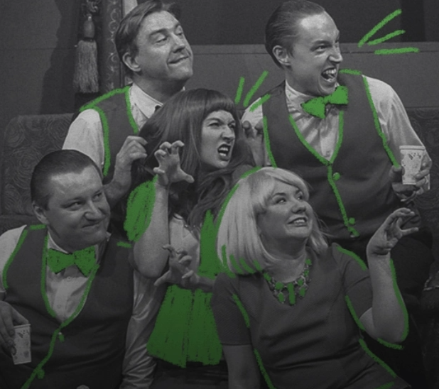 Дверь в смежную комнату