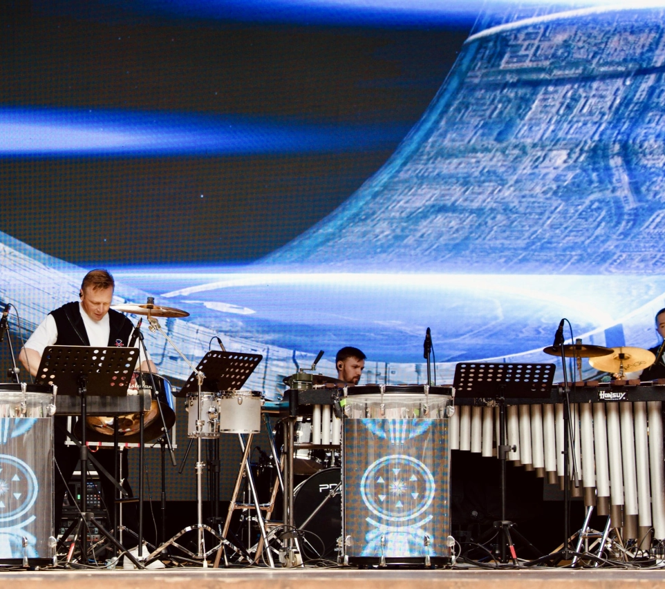 Шоу барабанщиков "Чувство ритма": "Супергерои" в Челябинске