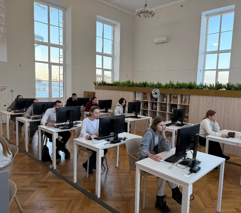 Публичная библиотека предоставила удаленный доступ к тысячам книг и учебных изданий