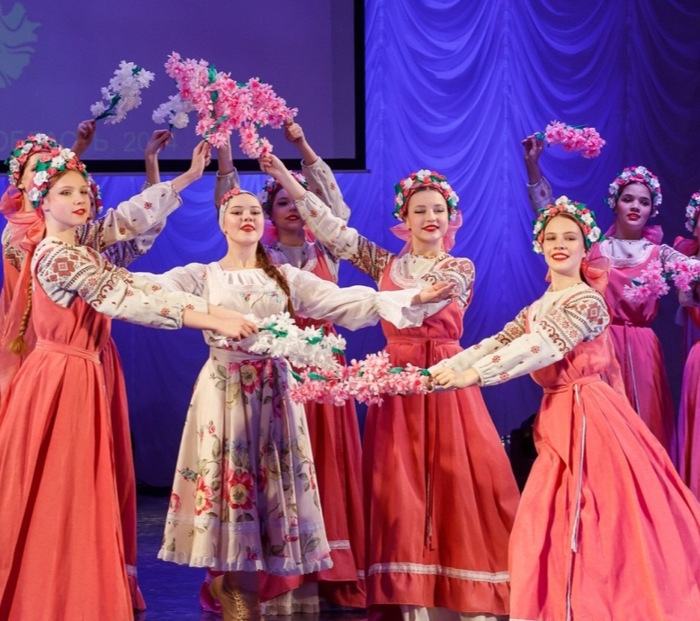 Фестиваль народного танца «Уральский перепляс» пройдет в селе Долгодеревенское