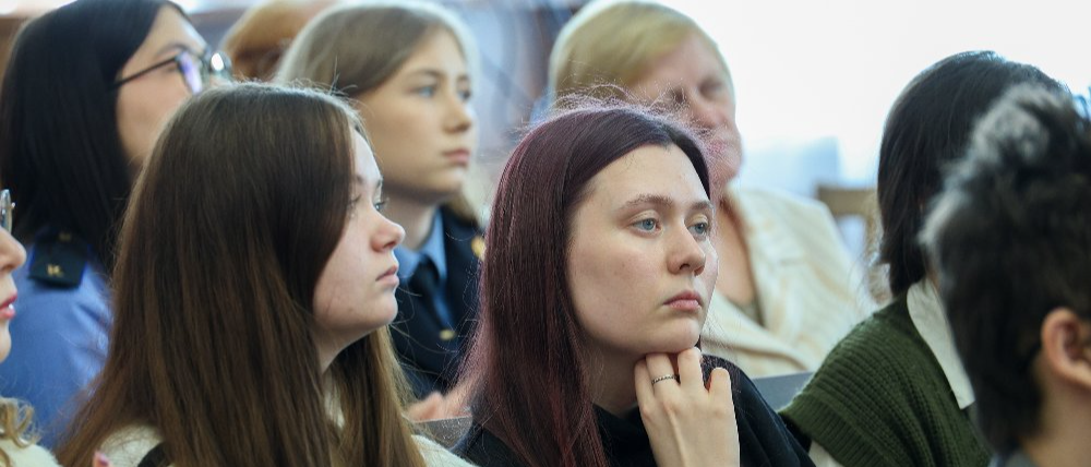 Лекция о фронтовых судьбах железнодорожников Южного Урала пройдет в Публичной библиотеке