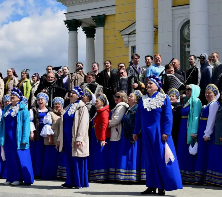 Почетным гостем Дня славянской письменности и культуры в Челябинске станет Уральский русский народный хор