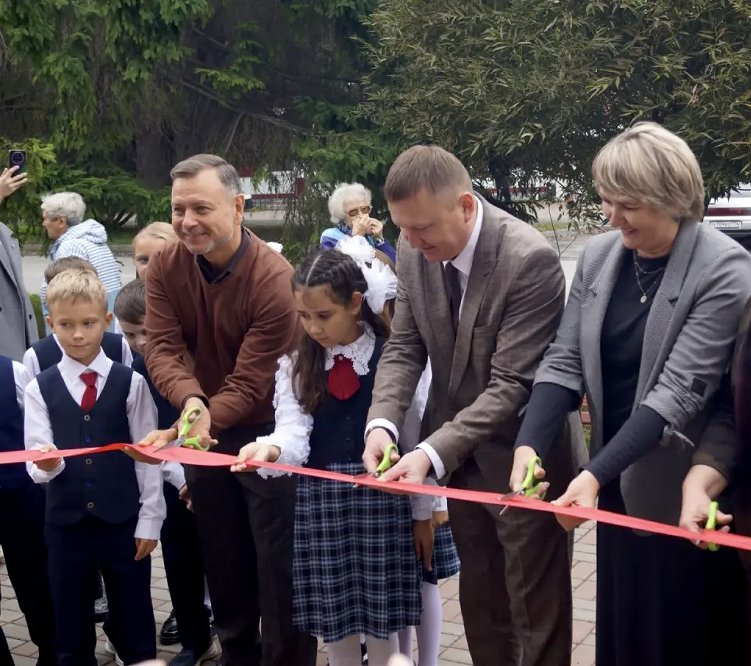 В Чебаркульском городском округе открылась первая модельная библиотека